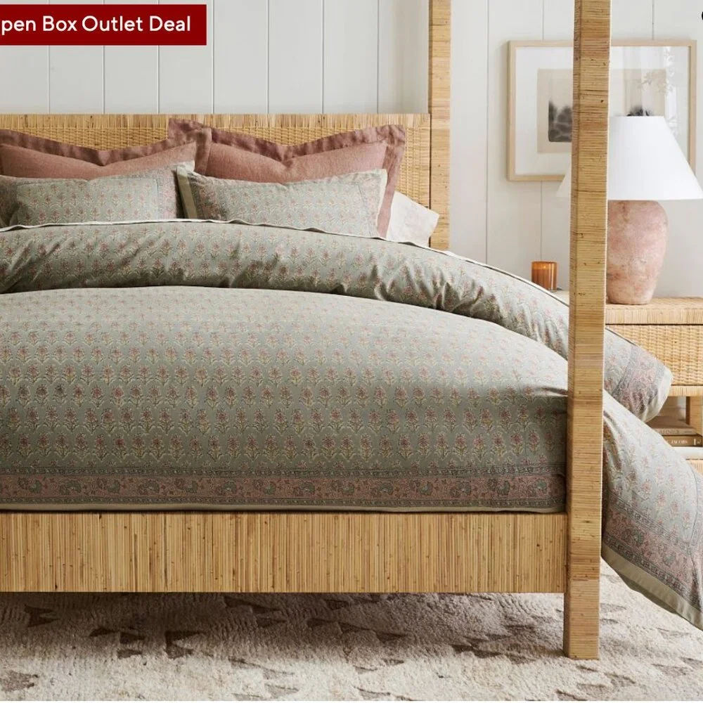 Pottery Barn Jade Duvet Cover -- Queen Size